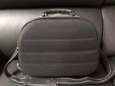 Personal Items: Torbica/koferčić Da Vinci – crni, tvrde konstrukcije - Brend: Da at lalafo.rs — 2 Personal Items: Torbica/koferčić Da Vinci – crni, tvrde konstrukcije - Brend: Da — 2