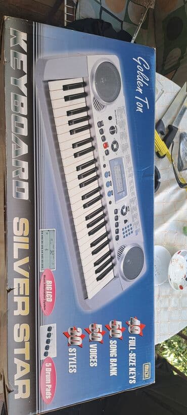 Golden Ton “Silver Star” klavijatura - 49 standardnih (full-size) na lalafo.rs Golden Ton “Silver Star” klavijatura - 49 standardnih (full-size)