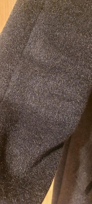 kozna jakna sa: Kaput tamno sivi moher vuna M L raritet Kaput je raritet, kao sto se na lalafo.rs — 3 kozna jakna sa: Kaput tamno sivi moher vuna M L raritet Kaput je raritet, kao sto se — 3