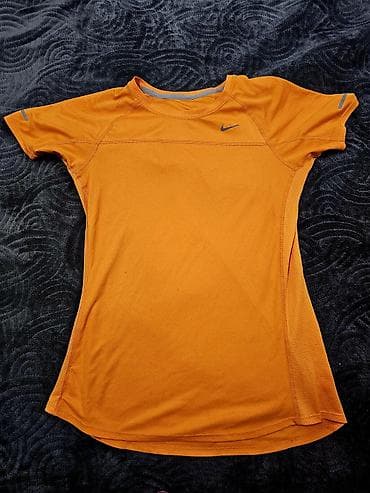 Nike ženska sportska majica kratkih rukava
M vel na lalafo.rs Nike ženska sportska majica kratkih rukava
M vel