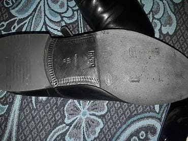 Crne muške monah cipele marke Hugo, izrađene od kože sa dvostrukom na lalafo.rs — 1 Crne muške monah cipele marke Hugo, izrađene od kože sa dvostrukom — 1