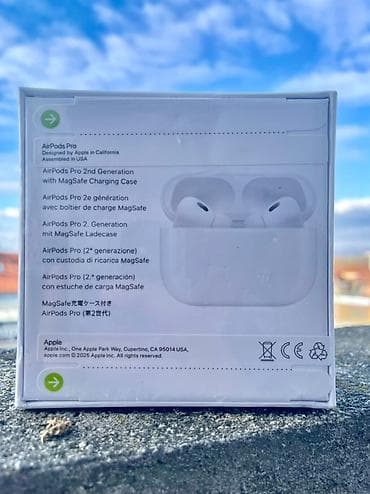 Apple AirPods Pro bežične slušalice - Aktivno poništavanje buke (ANC) at lalafo.rs — 3 Apple AirPods Pro bežične slušalice - Aktivno poništavanje buke (ANC) — 3