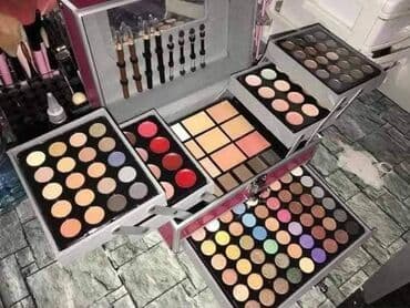 🔥Profesionalni Komplet kofer sa sminkom, odlican kvalitet sminke na lalafo.rs 🔥Profesionalni Komplet kofer sa sminkom, odlican kvalitet sminke