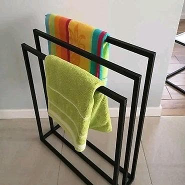 Stalak za peškire – samostojeći, trostruki - Moderan, minimalistički na lalafo.rs Stalak za peškire – samostojeći, trostruki - Moderan, minimalistički