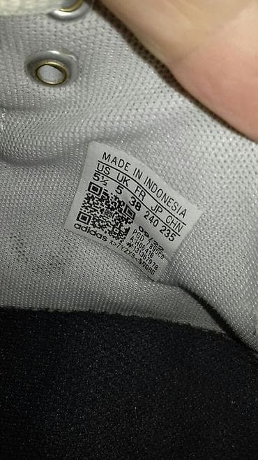 Adidas patike za decaka. Velicina 38.
Oba para mogu za 1000din na lalafo.rs — 4 Adidas patike za decaka. Velicina 38.
Oba para mogu za 1000din — 4
