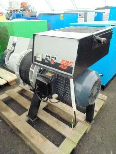 Kompresori za vazduh: Glava kompresora 3729-21, rotacioni Snaga motora: 10 KS (7,5 KW) ⚡ na lalafo.rs — 2 Kompresori za vazduh: Glava kompresora 3729-21, rotacioni Snaga motora: 10 KS (7,5 KW) ⚡ — 2