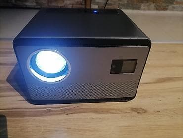 Multimedijalni Smart Android projektor – LED Ima fleku u slici. - na lalafo.rs — 2 Multimedijalni Smart Android projektor – LED Ima fleku u slici. - — 2