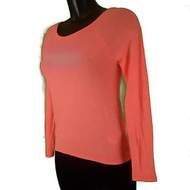 Majica abercrombie&fitch, vel.xxs, 14+ marka na lalafo.rs — 2 Majica abercrombie&fitch, vel.xxs, 14+ marka — 2