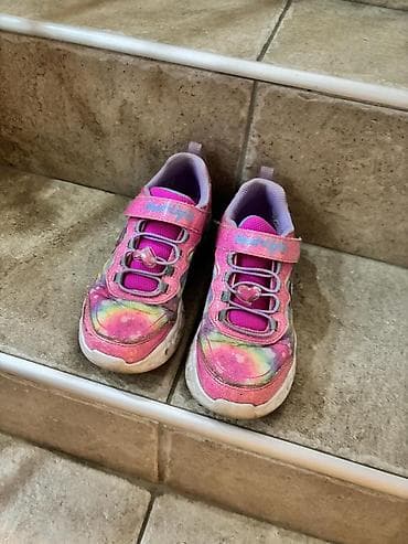 Dečije patike Skechers Heart Lights – svetleće - Model: Skechers na lalafo.rs — 1 Dečije patike Skechers Heart Lights – svetleće - Model: Skechers — 1