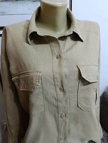 Extra košulja,jednom obučena.
Naznačena je S ali može M na lalafo.rs — 5 Extra košulja,jednom obučena.
Naznačena je S ali može M — 5