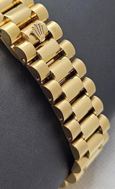 Rolex Day‑Date 41mm - Kućište i narukvica od nerđajućeg čelika 904L na lalafo.rs — 2 Rolex Day‑Date 41mm - Kućište i narukvica od nerđajućeg čelika 904L — 2