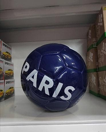 Fudbalska lopta Paris Saint-Germain Fudbalska lopta Paris na lalafo.rs — 3 Fudbalska lopta Paris Saint-Germain Fudbalska lopta Paris — 3