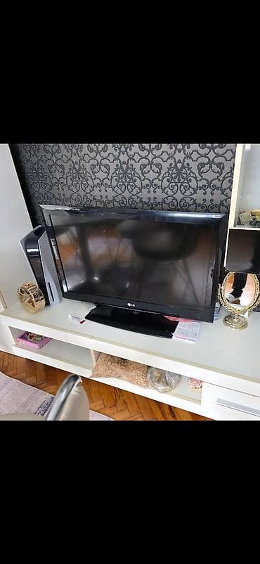 LG LED televizor 32LE4500 - Dijagonala: 32 inča - Model: 32LE4500-ZA na lalafo.rs — 1 LG LED televizor 32LE4500 - Dijagonala: 32 inča - Model: 32LE4500-ZA — 1