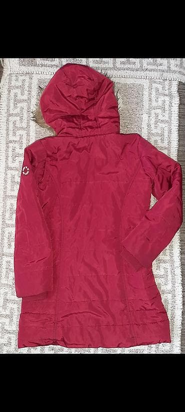 Dečija bordo jakna 9-10 LC Vaikiki
Ocuvana na lalafo.rs — 3 Dečija bordo jakna 9-10 LC Vaikiki
Ocuvana — 3