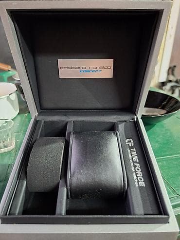 Time Force Cristiano Ronaldo – original kutije za sat - Ekskluzivna na lalafo.rs — 3 Time Force Cristiano Ronaldo – original kutije za sat - Ekskluzivna — 3