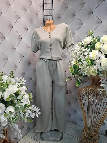 Ženski komplet – rebrasti duks materijal - Dvodelni set: majica na lalafo.rs Ženski komplet – rebrasti duks materijal - Dvodelni set: majica