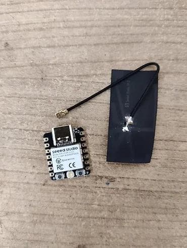 Seeed Studio XIAO ESP32-C3 WiFi Bluetooth 8MB Flash. Ovo je mala na lalafo.rs Seeed Studio XIAO ESP32-C3 WiFi Bluetooth 8MB Flash. Ovo je mala