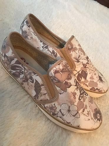 Jako udobne cipele” s’Oliver”, broj 39 ostale samo jedne. U radnji na lalafo.rs — 3 Jako udobne cipele” s’Oliver”, broj 39 ostale samo jedne. U radnji — 3