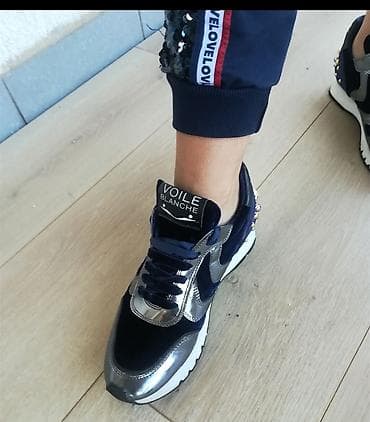 Vrhunske ženske unikatne patike voile blanch br 38 uvoz pariz malo at lalafo.rs — 3 Vrhunske ženske unikatne patike voile blanch br 38 uvoz pariz malo — 3