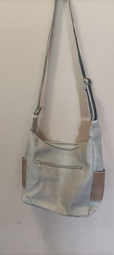 Ženska torba preko ramena – višedžepna, siva sa bež detaljima - na lalafo.rs — 3 Ženska torba preko ramena – višedžepna, siva sa bež detaljima - — 3