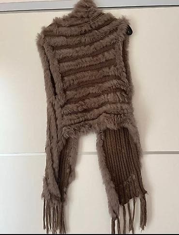 Ženski prsluk/pončo od veštačkog krzna sa pletenim detaljima - Boja na lalafo.rs — 2 Ženski prsluk/pončo od veštačkog krzna sa pletenim detaljima - Boja — 2