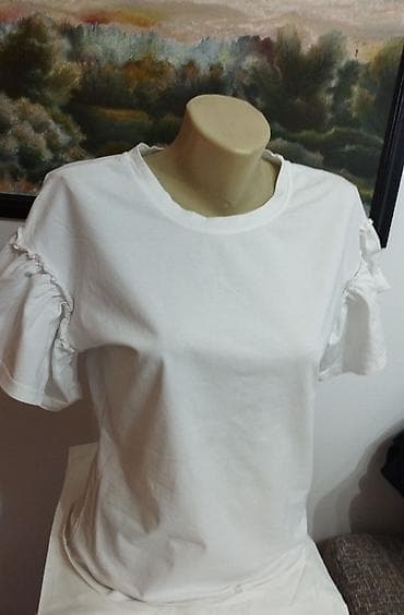 Women's Clothing: Bela majica sa karner rukavima
Pogledajte i ostale moje oglase at lalafo.rs — 3 Women's Clothing: Bela majica sa karner rukavima
Pogledajte i ostale moje oglase — 3