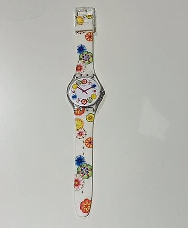 Novi SWATCH sat Kumquat
Beli brojčanik sa krugom raznobojnog cvetnog na lalafo.rs — 3 Novi SWATCH sat Kumquat
Beli brojčanik sa krugom raznobojnog cvetnog — 3