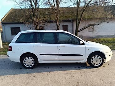 Fiat Stilo 2005. g.1,9JTD, 85Kw/115KS, registrovan do 06.2026. Lepo na lalafo.rs Fiat Stilo 2005. g.1,9JTD, 85Kw/115KS, registrovan do 06.2026. Lepo
