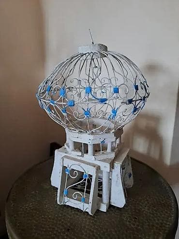 Antiques: Stari, rucno pravljen kavez za pticu. Visina je 23cm at lalafo.rs — 1 Antiques: Stari, rucno pravljen kavez za pticu. Visina je 23cm — 1