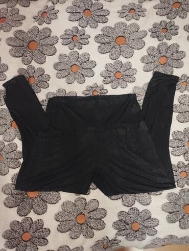 Kožne helanke XL veličina dubok struk. jako lepo stoje na lalafo.rs Kožne helanke XL veličina dubok struk. jako lepo stoje