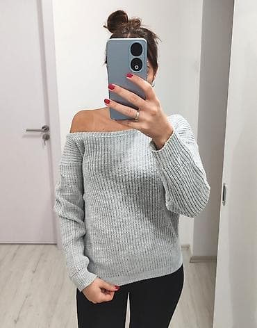 Moderan, topao sivi dzemper, moze se spustiti na jedno rame * Velicina na lalafo.rs — 1 Moderan, topao sivi dzemper, moze se spustiti na jedno rame * Velicina — 1