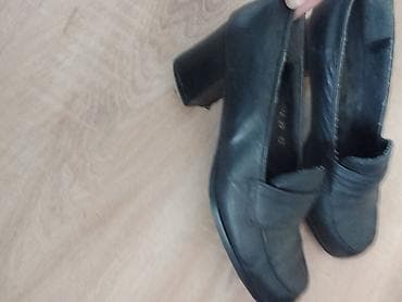 Cipele cista koza Boreli ili vec Borovo br 39 obuvene nekoliko puta na lalafo.rs — 1 Cipele cista koza Boreli ili vec Borovo br 39 obuvene nekoliko puta — 1