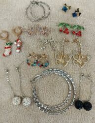 Rasprodaja, akcija sve po 100 i 200 dinara, nove i korišćene, srebrne na lalafo.rs Rasprodaja, akcija sve po 100 i 200 dinara, nove i korišćene, srebrne