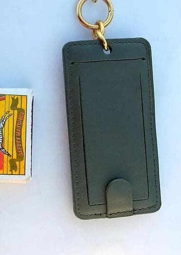 Versace Bag Tag Poshmark ORIGINAL. Original VERSACE oznaka za torbu na lalafo.rs — 7 Versace Bag Tag Poshmark ORIGINAL. Original VERSACE oznaka za torbu — 7