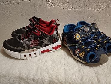 Skechers patike i nikeldin sandale(svetlece)28,ug 17.5 Sandale,kratko na lalafo.rs — 2 Skechers patike i nikeldin sandale(svetlece)28,ug 17.5 Sandale,kratko — 2