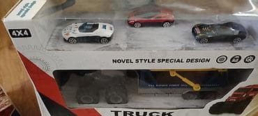 Set igračaka – kamion sa 3 sportska autića - Pakovanje sadrži veliki na lalafo.rs Set igračaka – kamion sa 3 sportska autića - Pakovanje sadrži veliki