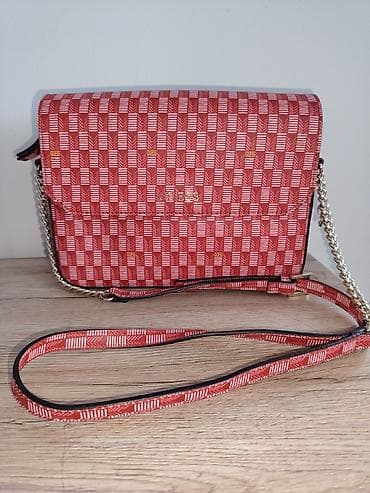 GUESS torba preko ramena - Model: ženska crossbody/ramena torba sa na lalafo.rs — 1 GUESS torba preko ramena - Model: ženska crossbody/ramena torba sa — 1