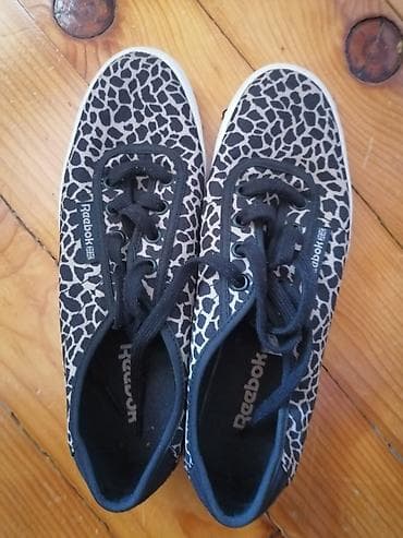 Patike "reebok" broj 38 jednom obuvene na lalafo.rs — 2 Patike "reebok" broj 38 jednom obuvene — 2