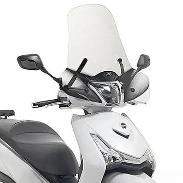 Transport: Visoki vetrobran za skuter – prozirni - Tip: turistički/visoki at lalafo.rs — 1 Transport: Visoki vetrobran za skuter – prozirni - Tip: turistički/visoki — 1