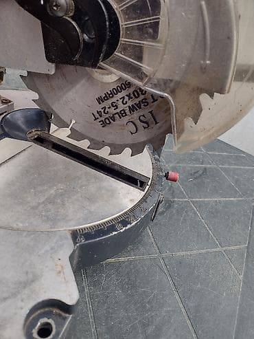 Merni alati i instrumenti: Cirkular ger za drvo 1200 W - model HKGS 210/2 Profi Snaga 1200 W na lalafo.rs — 8 Merni alati i instrumenti: Cirkular ger za drvo 1200 W - model HKGS 210/2 Profi Snaga 1200 W — 8