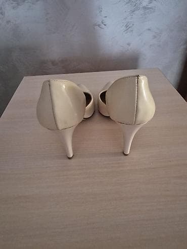 Elegantne salonke sa visokom štiklom - Model: klasične špicaste na lalafo.rs — 4 Elegantne salonke sa visokom štiklom - Model: klasične špicaste — 4