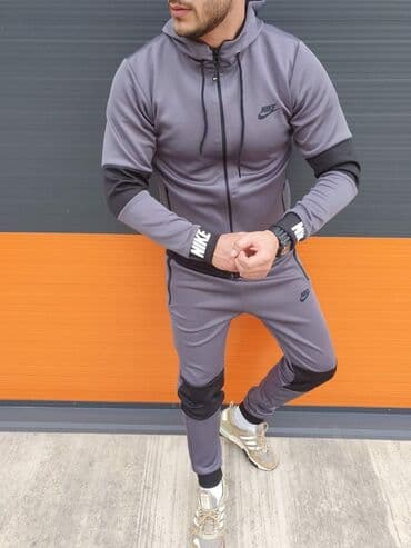 Samo 4400 din
Skuba
Veličine M L XL na lalafo.rs Samo 4400 din
Skuba
Veličine M L XL