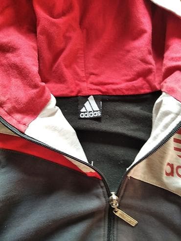 Adidas trenerka za 10/12 god. u dobrom stanju na lalafo.rs — 2 Adidas trenerka za 10/12 god. u dobrom stanju — 2