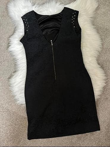 Par puta obucena
Prelep rad, ocuvana
Vel m /l na lalafo.rs — 1 Par puta obucena
Prelep rad, ocuvana
Vel m /l — 1