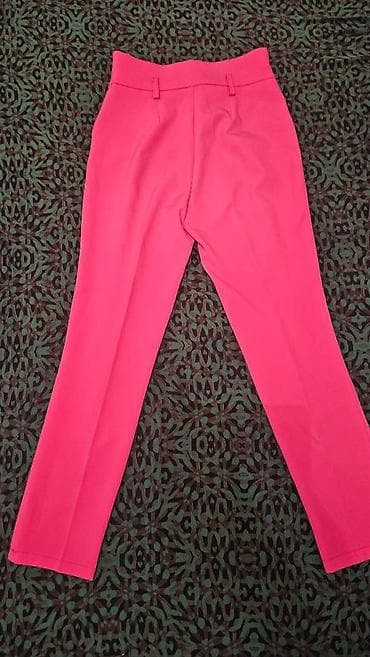 Roze pantalone visokog struka. Kopčaju se bočno. Bez mane na lalafo.rs — 4 Roze pantalone visokog struka. Kopčaju se bočno. Bez mane — 4