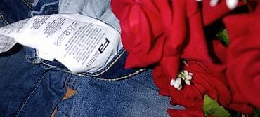 bermude teksas br: Farmerke za žene u plavoj boji. Dizajnirane su sa izbledelim i na lalafo.rs — 2 bermude teksas br: Farmerke za žene u plavoj boji. Dizajnirane su sa izbledelim i — 2