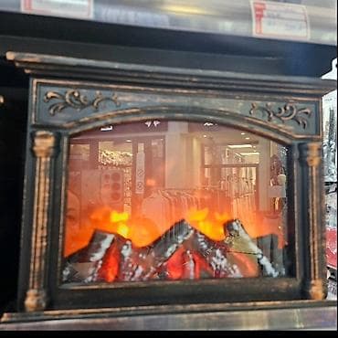 Imitacija kamina lampa na struju. Baterije 3AA ( nisu ukljucene ) na lalafo.rs — 2 Imitacija kamina lampa na struju. Baterije 3AA ( nisu ukljucene ) — 2