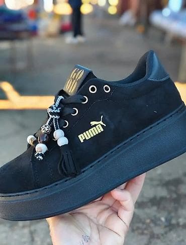 Puma patike
Dostupni brojevi od 36-41 na lalafo.rs Puma patike
Dostupni brojevi od 36-41