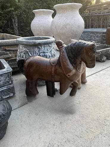 Betonska figura mali konj – NOVO 🐎✨ O Nama 🌟 Firma Blue Stone bavi se na lalafo.rs — 1 Betonska figura mali konj – NOVO 🐎✨ O Nama 🌟 Firma Blue Stone bavi se — 1