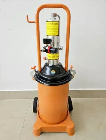 Pneumatski alati i kompresori: KZUBR Pneumatska Mazalica Model: KAGL-12L KZUBR pneumatska mazalica je na lalafo.rs Pneumatski alati i kompresori: KZUBR Pneumatska Mazalica Model: KAGL-12L KZUBR pneumatska mazalica je